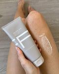 Face & Body Scrub 200ml